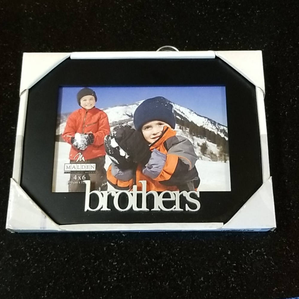 Malden Frame
